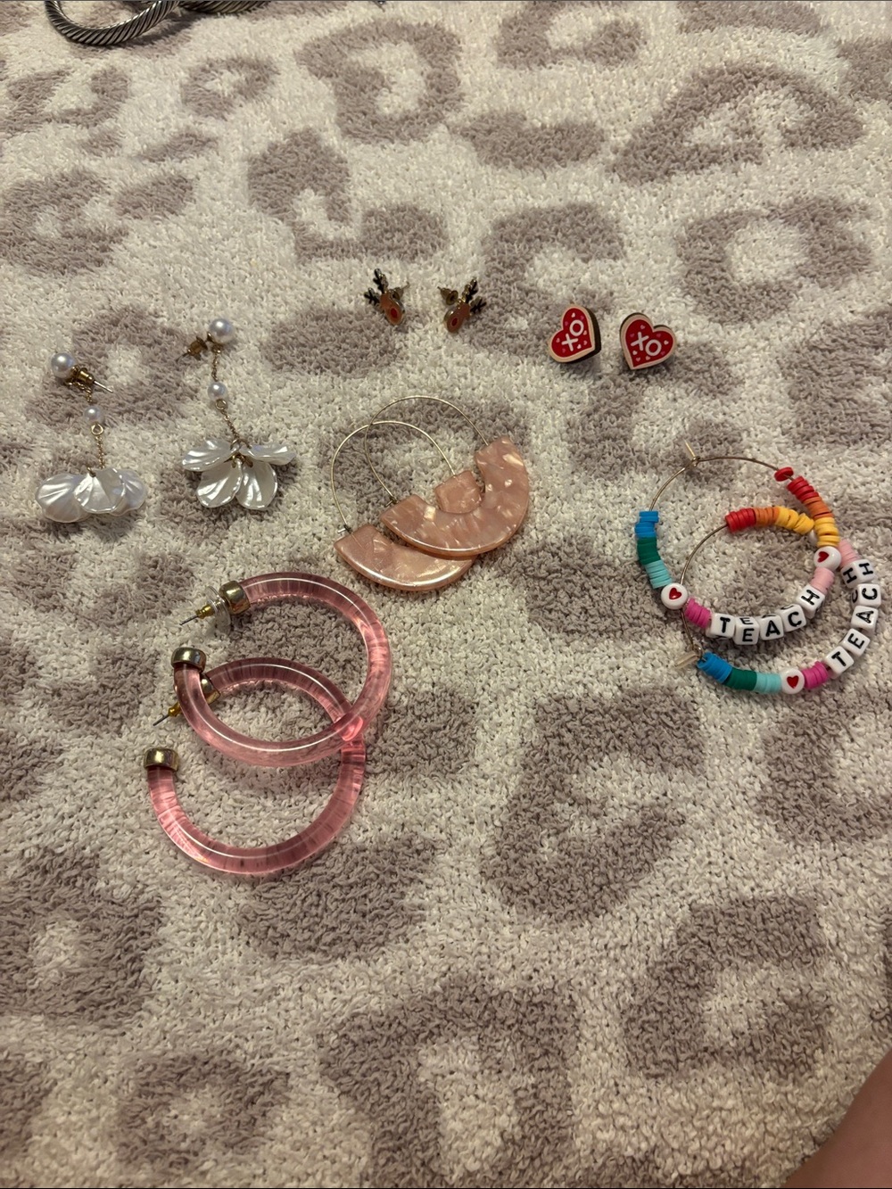 Set of 6 assorted earrings- Pearl, heart, teach, holiday